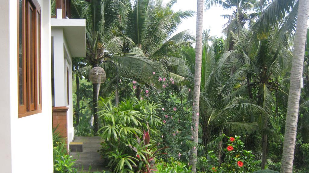 Mahanadewi Villa Ubud  Luaran gambar